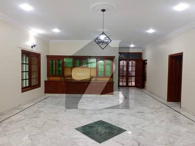 Well Maintained 500 Yards Upper Portion Is Available For Rent In Phase 7