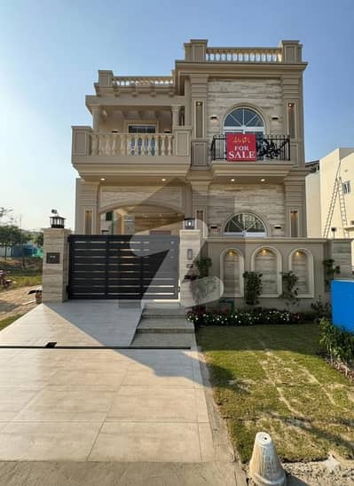 Charming 3-Bedroom 5 Marla House in DHA Modern Comfort with Stylish Finishes