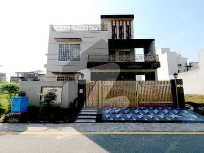 Ideal 10 Marla House Has Landed On Market In Etihad Town Phase 1, Lahore Ideal 10 Marla House Has Landed On Market In Etihad Town Phase 1, Lahore