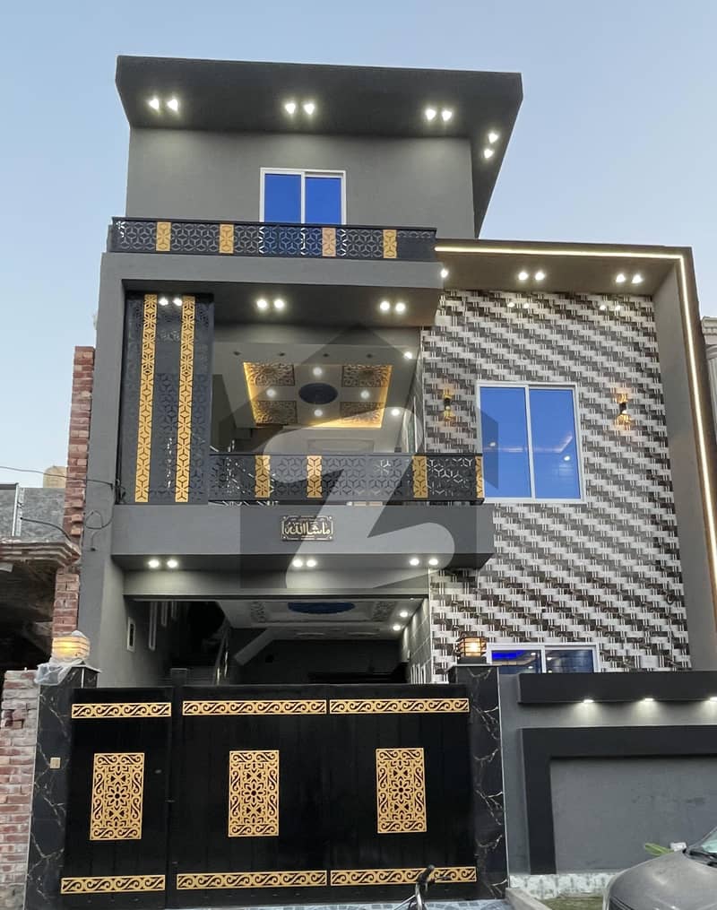 الاحمد گارڈن ہاوسنگ سکیم جی ٹی روڈ,لاہور میں 5 کمروں کا 5 مرلہ مکان 1.7 کروڑ میں برائے فروخت۔ الاحمد گارڈن ہاوسنگ سکیم جی ٹی روڈ,لاہور میں 5 کمروں کا 5 مرلہ مکان 1.7 کروڑ میں برائے فروخت۔