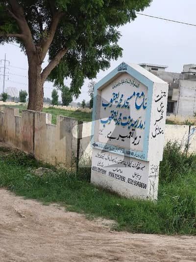 120 Sq Yard Leased + Map Paas + PARK FACING plot in SAADI TOWN Block 7