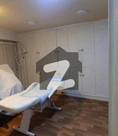 Prime Corner Office Space For Rent