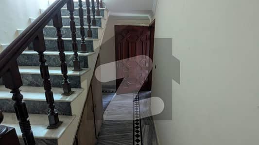 1 kanal beautiful upper portion with separate gate for rent in DHA Phase 4