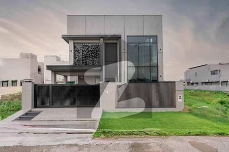 DON'T MISS THIS HOUSE 05 MARLA BRAND NEW LUXURY HOUSE FOR SALE IN DHA