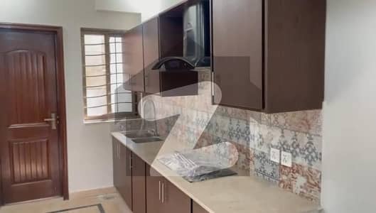 BEAUTIFUL LOCATION FULL HOUSE FOR RENT