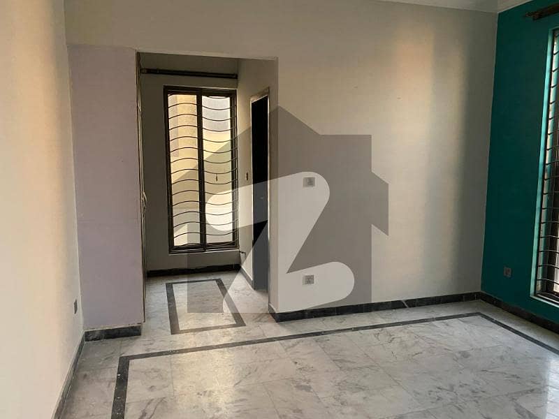 BEAUTIFUL LOCATION BASMENT FOR RENT BEAUTIFUL LOCATION BASMENT FOR RENT