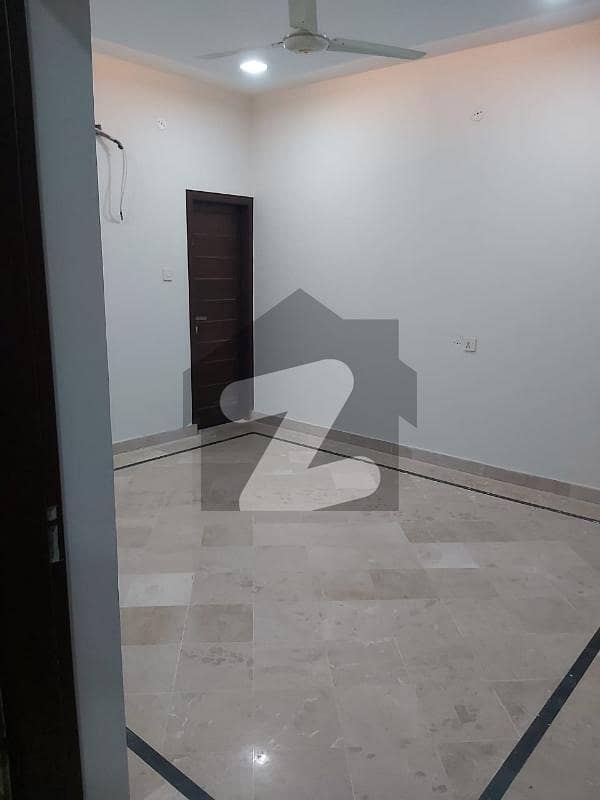 سیٹیلائیٹ ٹاؤن - بلاک ایف سیٹیلائیٹ ٹاؤن,راولپنڈی میں 2 کمروں کا 2 مرلہ فلیٹ 45.0 لاکھ میں برائے فروخت۔ سیٹیلائیٹ ٹاؤن - بلاک ایف سیٹیلائیٹ ٹاؤن,راولپنڈی میں 2 کمروں کا 2 مرلہ فلیٹ 45.0 لاکھ میں برائے فروخت۔