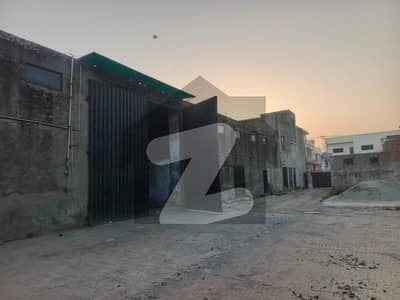 5 Kanal Warehouse/Distribution Space for Rent in Harbanspura!
