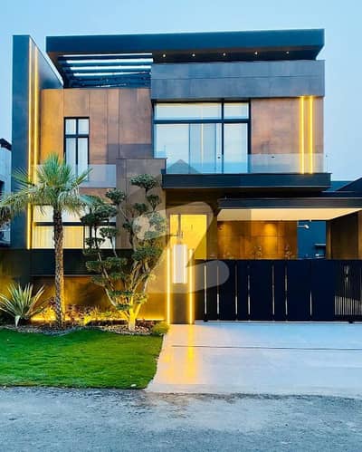 10 Marla Modern Designs House For Sale In DHA LAHORE Phase 7