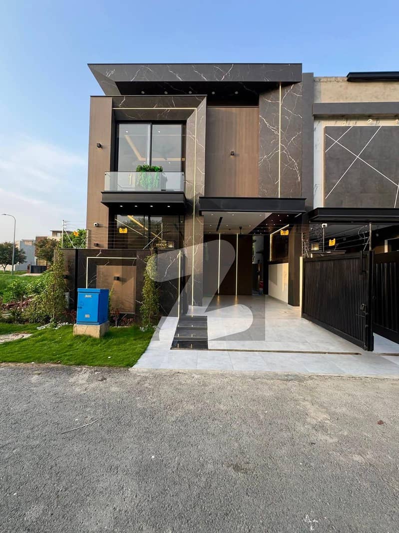 5 Marla Ultra Modern House
