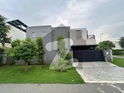 10 Marla Owner Build Modren Designer House For Rent In DHA Phase 6 Near Dolmen Mall