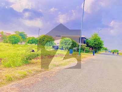 On 100" Road Possession Plot Available in Phase 7 Block T