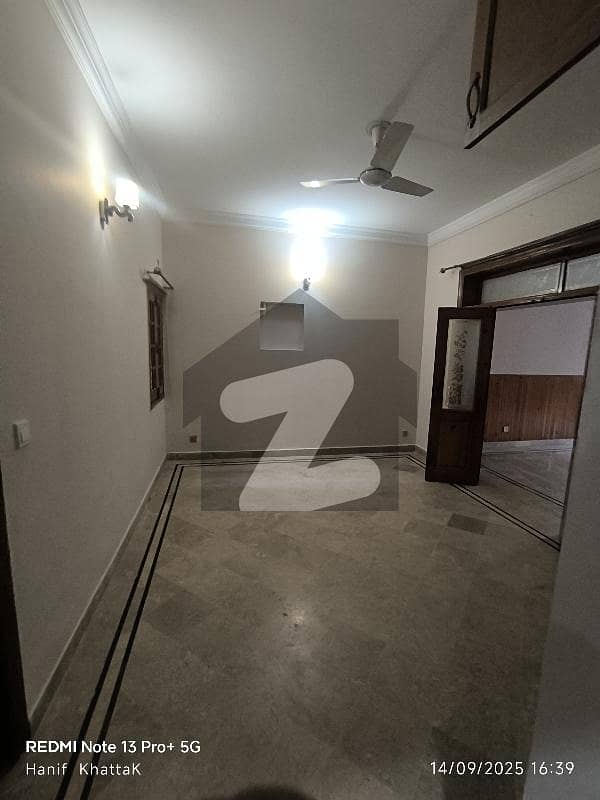 4 Beds & 5 Baths Full House Available For Rent