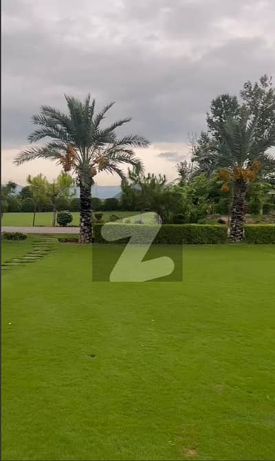 20 Kanal Farmhouse with Tube Well & Installed Transformer.