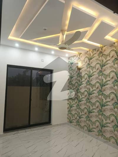 House Available In Johar Town Phase 2 - Block H1 For sale