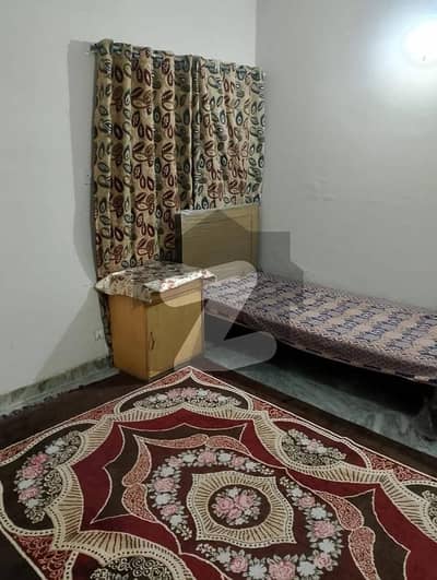 جی ۔ 11/3 جی ۔ 11,اسلام آباد میں 2 مرلہ کمرہ 35.0 ہزار میں کرایہ پر دستیاب ہے۔