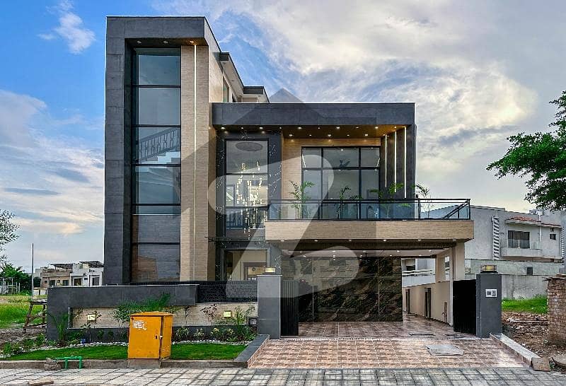 Modern Designer House Available