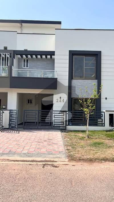 5 Marla Beautiful Villa For Sale, Park View City, Islamabad