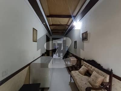 جوہر ٹاؤن لاہور میں 6 کمروں کا 1 کنال مکان 6.9 کروڑ میں برائے فروخت۔ جوہر ٹاؤن لاہور میں 6 کمروں کا 1 کنال مکان 6.9 کروڑ میں برائے فروخت۔