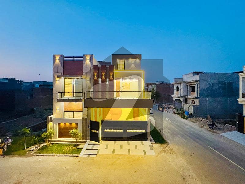 الرحیم اینڈ پیراڈائز سٹی جہانگی والا روڈ,بہاولپور میں 5 کمروں کا 8 مرلہ مکان 3.5 کروڑ میں برائے فروخت۔ الرحیم اینڈ پیراڈائز سٹی جہانگی والا روڈ,بہاولپور میں 5 کمروں کا 8 مرلہ مکان 3.5 کروڑ میں برائے فروخت۔