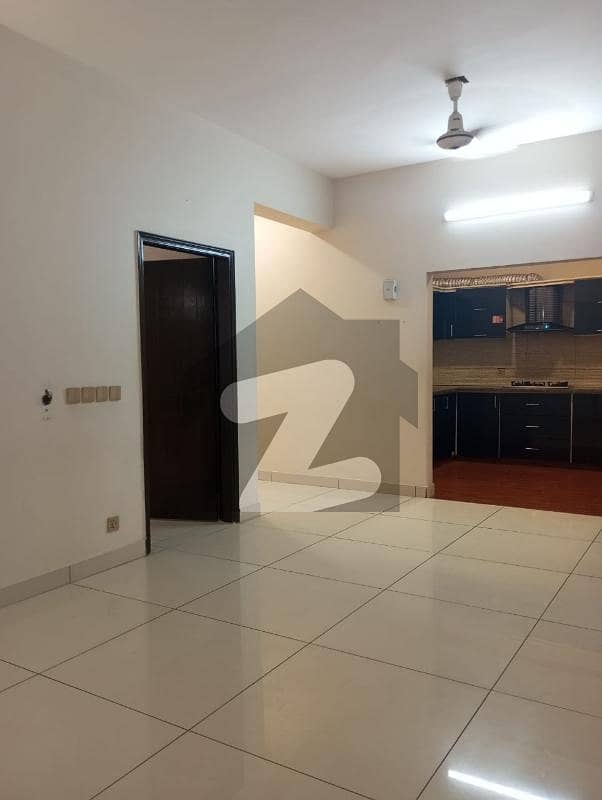 FLAT FOR RENT 3 BEDROOM WITH DRAWING FLAT FOR RENT 3 BEDROOM WITH DRAWING