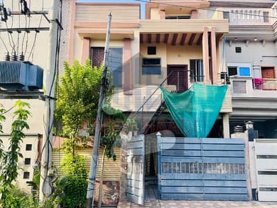 عزیزا ہاؤسنگ سکیم گوجرانوالہ میں 4 کمروں کا 5 مرلہ مکان 1.7 کروڑ میں برائے فروخت۔