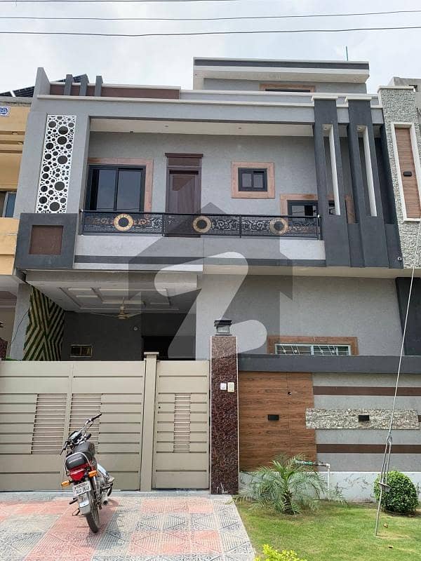 Prime Location G Magnolia Park 5 Marla House Up For sale Prime Location G Magnolia Park 5 Marla House Up For sale