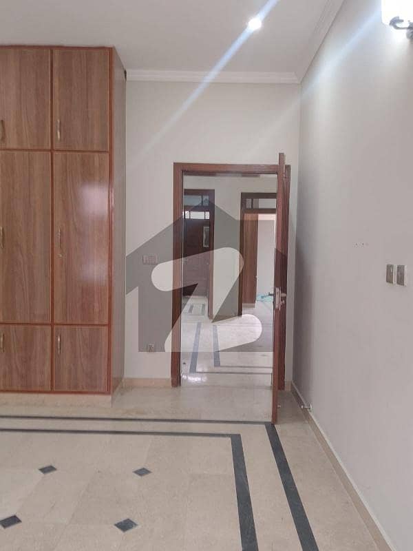 جی ۔ 13/1 جی ۔ 13,اسلام آباد میں 3 کمروں کا 7 مرلہ بالائی پورشن 79.0 ہزار میں کرایہ پر دستیاب ہے۔ جی ۔ 13/1 جی ۔ 13,اسلام آباد میں 3 کمروں کا 7 مرلہ بالائی پورشن 79.0 ہزار میں کرایہ پر دستیاب ہے۔