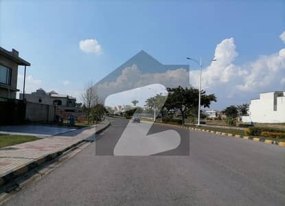 Very Reasonable Price 1 Kanal Residential Plot Up For Sale In Gulberg Residencia - Block P1