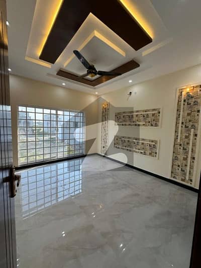 5 Marla Slightly Used Upper Available For Rent In Al Kabir Town Phase-2