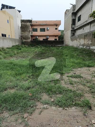5 MARLA PLOT FOR SALE IN ALMADINA AVNUE SOCIETY COLLEGE ROAD LAHORE