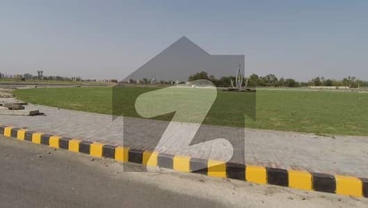 پارک ویو سٹی ۔ ایگزیکٹو بلاک پارک ویو سٹی,لاہور میں 5 مرلہ رہائشی پلاٹ 75.0 لاکھ میں برائے فروخت۔