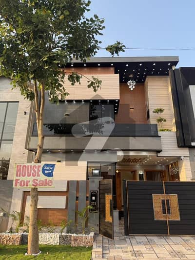 A Prime Location 5 House For Sale In Lahore A Prime Location 5 House For Sale In Lahore