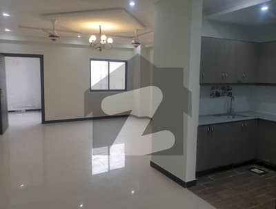 01 BED LUXURY UNFURNISHED APPARTMENT AVAILBLE FOR RENT AT GULBERG GREEEN ISLAMABAD