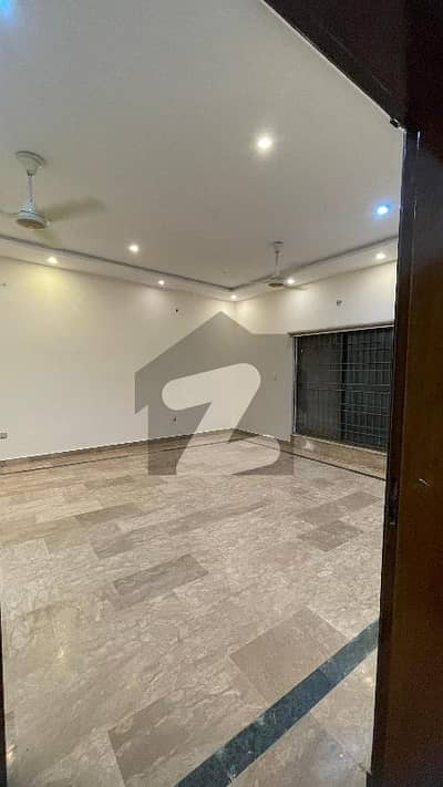 1 kanal single story homes for rent in opf Society 1 kanal single story homes for rent in opf Society