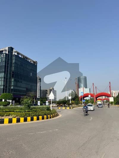 10 Kanal Farmhouse Corner Plot for Sale in Gulberg Green Islamabad VIP Location Demand 20 Crore