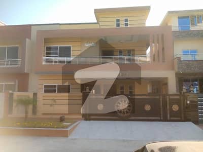 پی ڈبلیو ڈی ہاؤسنگ سکیم اسلام آباد میں 3 کمروں کا 1 کنال بالائی پورشن 95.0 ہزار میں کرایہ پر دستیاب ہے۔