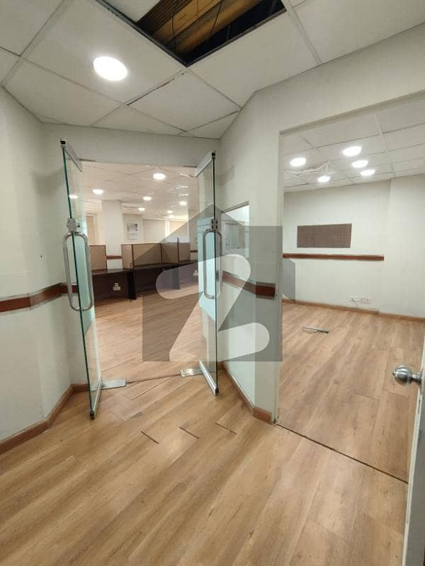 1700 Sqf Office Available For Rent In Gulberg 1700 Sqf Office Available For Rent In Gulberg