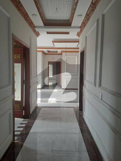 جوہر ٹاؤن فیز 2 جوہر ٹاؤن,لاہور میں 11 کمروں کا 12 مرلہ مکان 6.0 لاکھ میں کرایہ پر دستیاب ہے۔