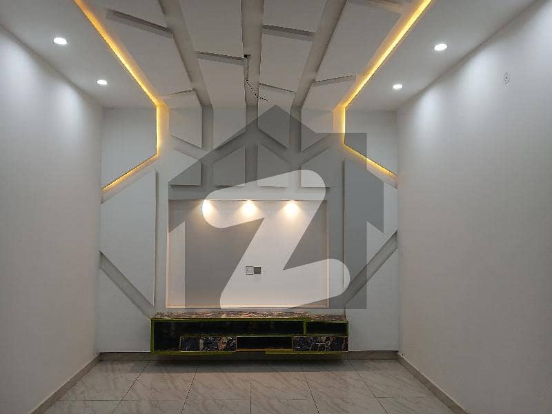 ستارہ گولڈ سٹی ستیانہ روڈ,فیصل آباد میں 3 کمروں کا 4 مرلہ مکان 1.3 کروڑ میں برائے فروخت۔ ستارہ گولڈ سٹی ستیانہ روڈ,فیصل آباد میں 3 کمروں کا 4 مرلہ مکان 1.3 کروڑ میں برائے فروخت۔