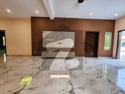 Dha Phase 8 Air Avenue Kanal Upper Portion For Rent