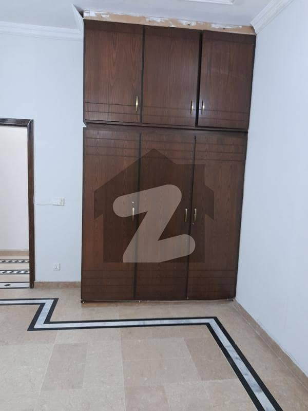 ای ۔ 11 اسلام آباد میں 2 کمروں کا 8 مرلہ زیریں پورشن 90.0 ہزار میں کرایہ پر دستیاب ہے۔ ای ۔ 11 اسلام آباد میں 2 کمروں کا 8 مرلہ زیریں پورشن 90.0 ہزار میں کرایہ پر دستیاب ہے۔