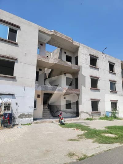 5 Marla Flat 2nd Floor For Sale For Sale in khayaban e Amin 5 Marla Flat 2nd Floor For Sale For Sale in khayaban e Amin