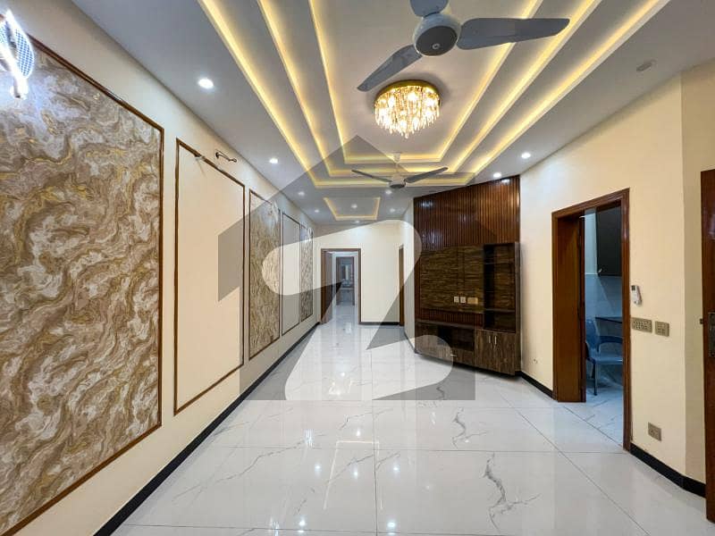 فضائیہ ہاؤسنگ سکیم فیز 1 - بلاک بی فضائیہ ہاؤسنگ سکیم فیز 1,فضائیہ ہاؤسنگ سکیم,لاہور میں 5 کمروں کا 10 مرلہ مکان 4.99 کروڑ میں برائے فروخت۔ فضائیہ ہاؤسنگ سکیم فیز 1 - بلاک بی فضائیہ ہاؤسنگ سکیم فیز 1,فضائیہ ہاؤسنگ سکیم,لاہور میں 5 کمروں کا 10 مرلہ مکان 4.99 کروڑ میں برائے فروخت۔