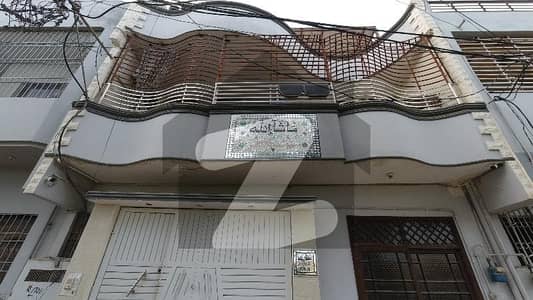 Stunning 136 sq yards House Available For Sell In Gulshan-e-Iqbal Block 4A