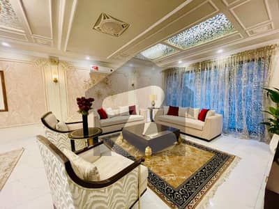 ڈی ایچ اے فیز 6 - بلاک سی فیز 6,ڈیفنس (ڈی ایچ اے),لاہور میں 5 کمروں کا 1 کنال مکان 17.5 کروڑ میں برائے فروخت۔ ڈی ایچ اے فیز 6 - بلاک سی فیز 6,ڈیفنس (ڈی ایچ اے),لاہور میں 5 کمروں کا 1 کنال مکان 17.5 کروڑ میں برائے فروخت۔