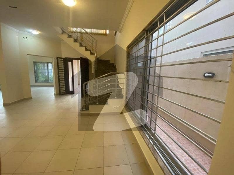 READY TO MOVE 235 Sq Yd 3 Bed DDL Villas FOR SALE At Precinct-27, Close To Jinnah Avenue And London Bridge READY TO MOVE 235 Sq Yd 3 Bed DDL Villas FOR SALE At Precinct-27, Close To Jinnah Avenue And London Bridge