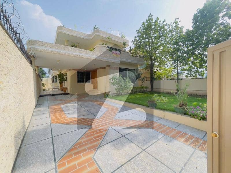 HOUSE FOR RENT HOUSE FOR RENT