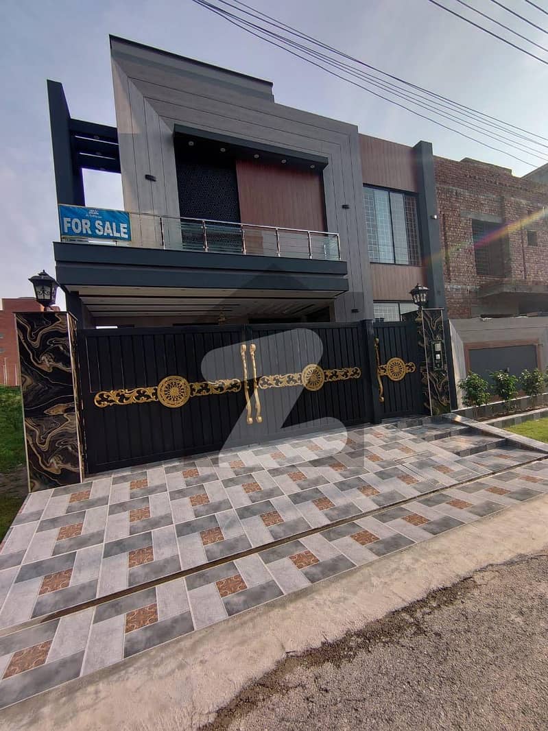 Highly-Desirable 10 Marla House Available In Jubilee Town