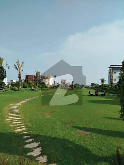 یونین گرین کالج روڈ,لاہور میں 3 مرلہ رہائشی پلاٹ 55.0 لاکھ میں برائے فروخت۔